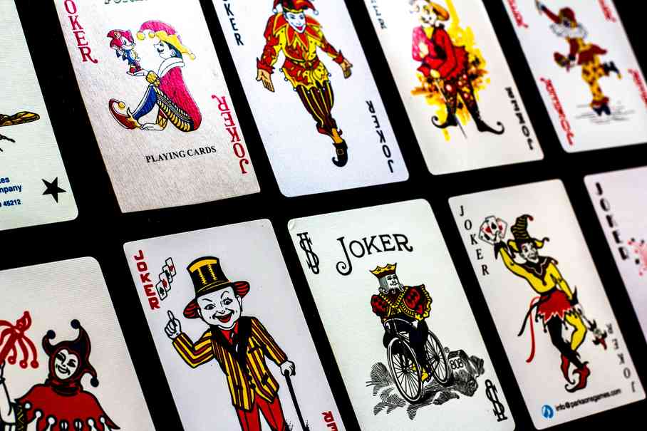 Perché le slot machine dominano i casinò online: analisi di un successo globale